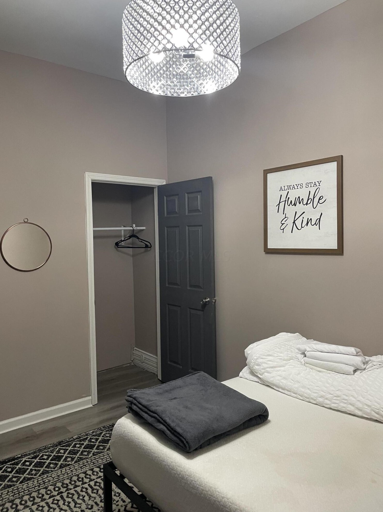 1390 Livingston Ave, Columbus OH 43209-2945 exterior