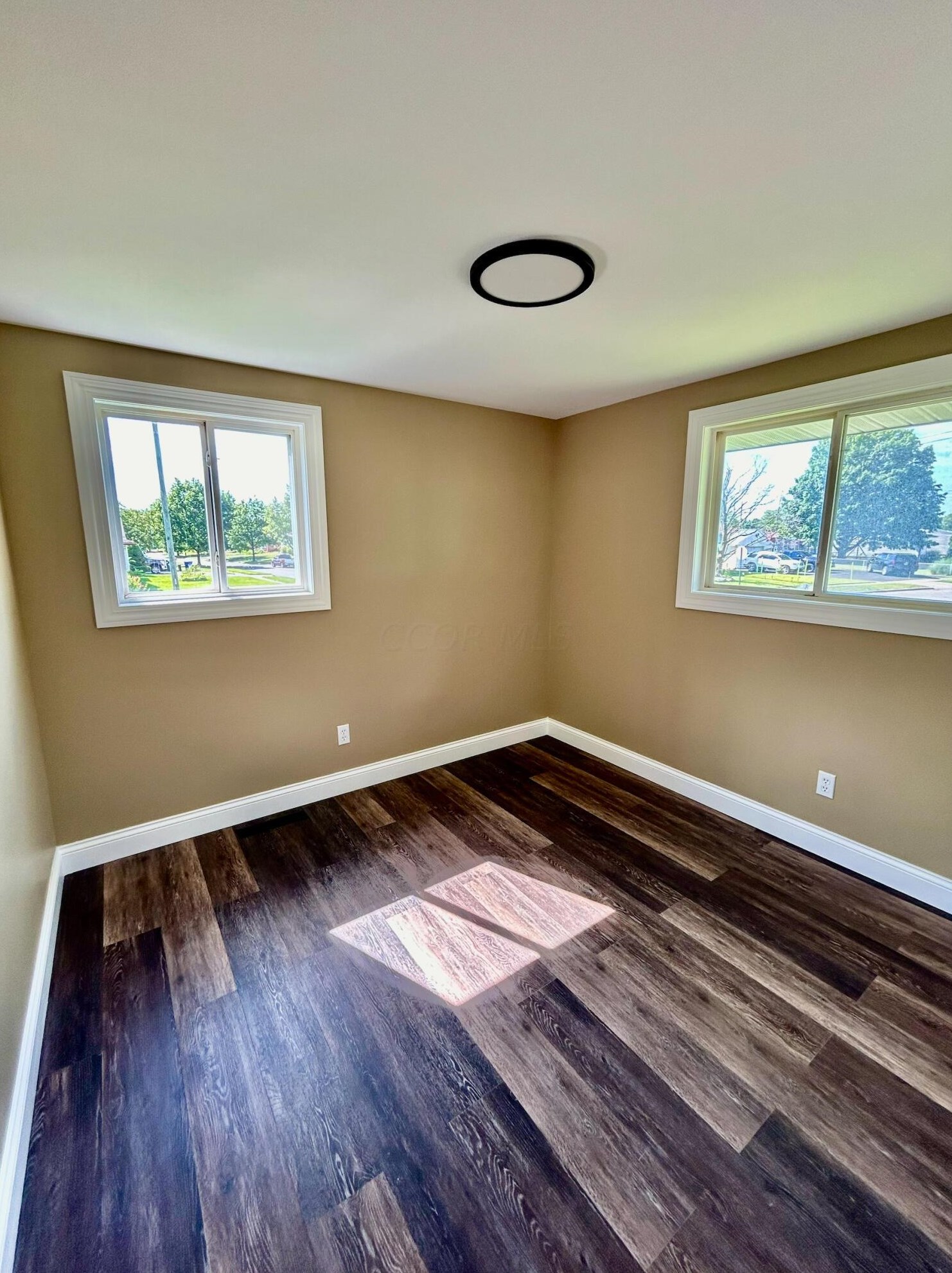 3901 Briggs Rd, Columbus OH 43228-3108 exterior