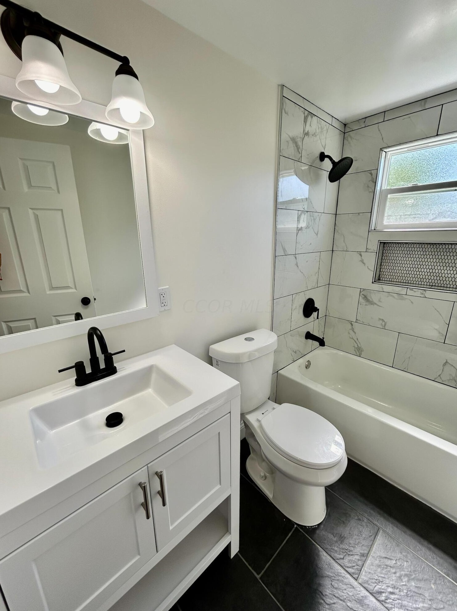 3901 Briggs Rd, Columbus OH 43228-3108 exterior