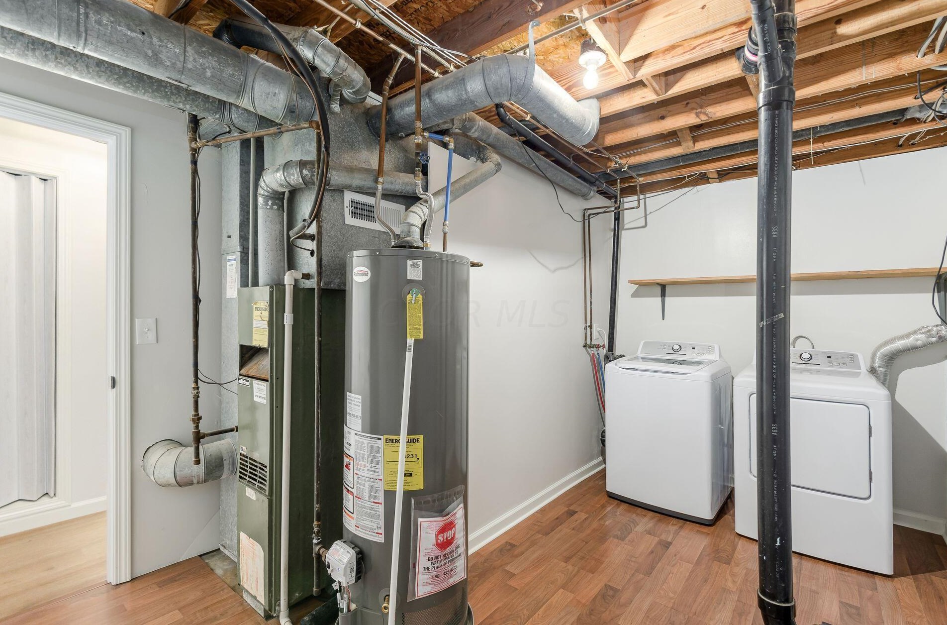 1163 Crater Lk Ln, Columbus OH  43085-1504 exterior