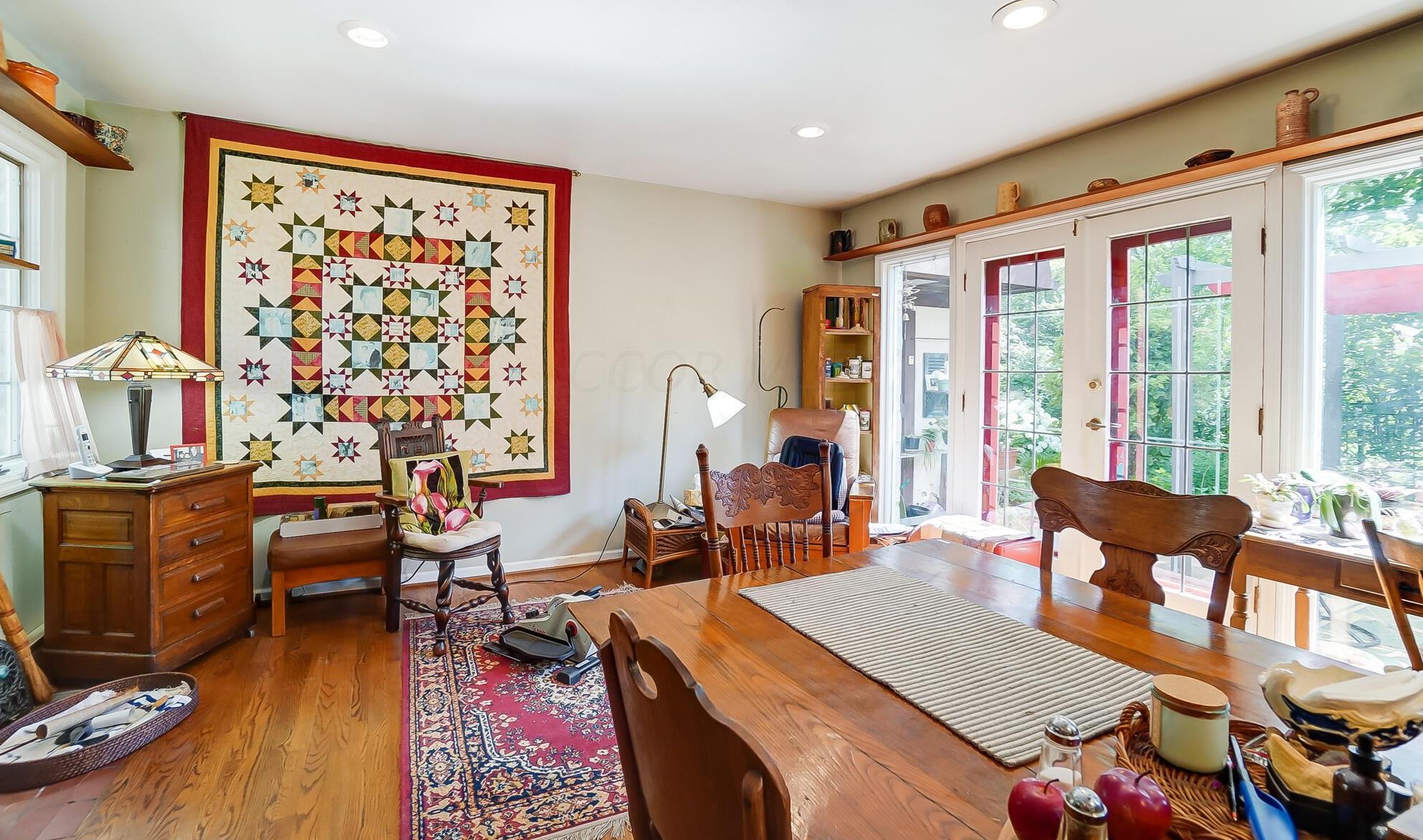 1496 Essex Rd, Columbus OH  43221-3845 exterior