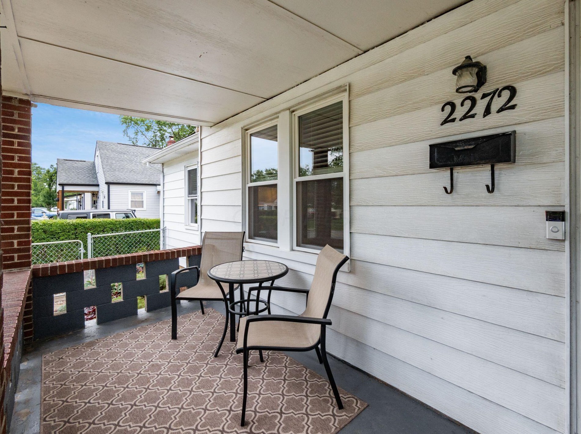 2272 Grasmere Ave, Columbus OH  43211-2010 exterior