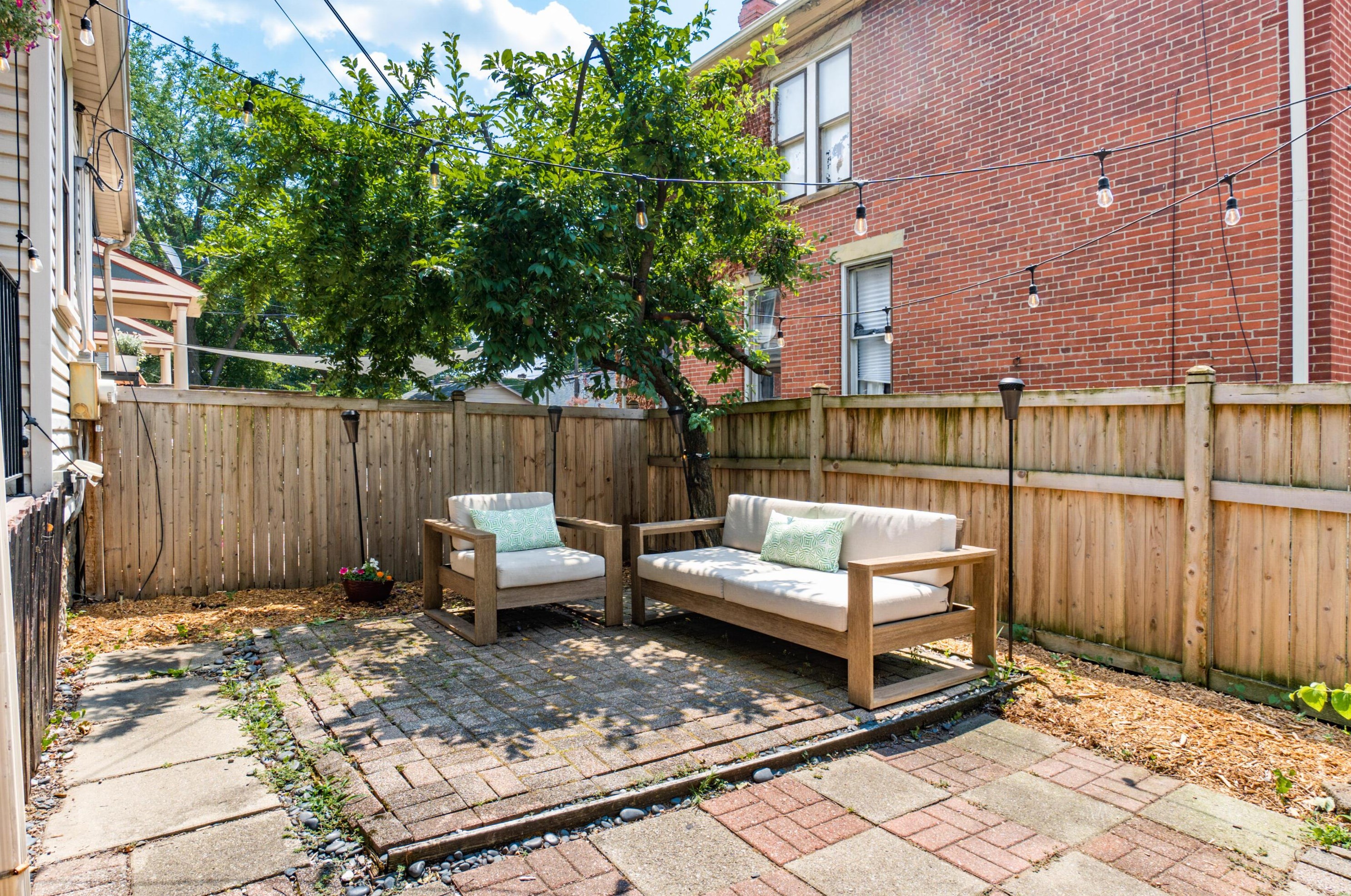 373 Wilber Ave, Columbus OH  43215-1313 exterior