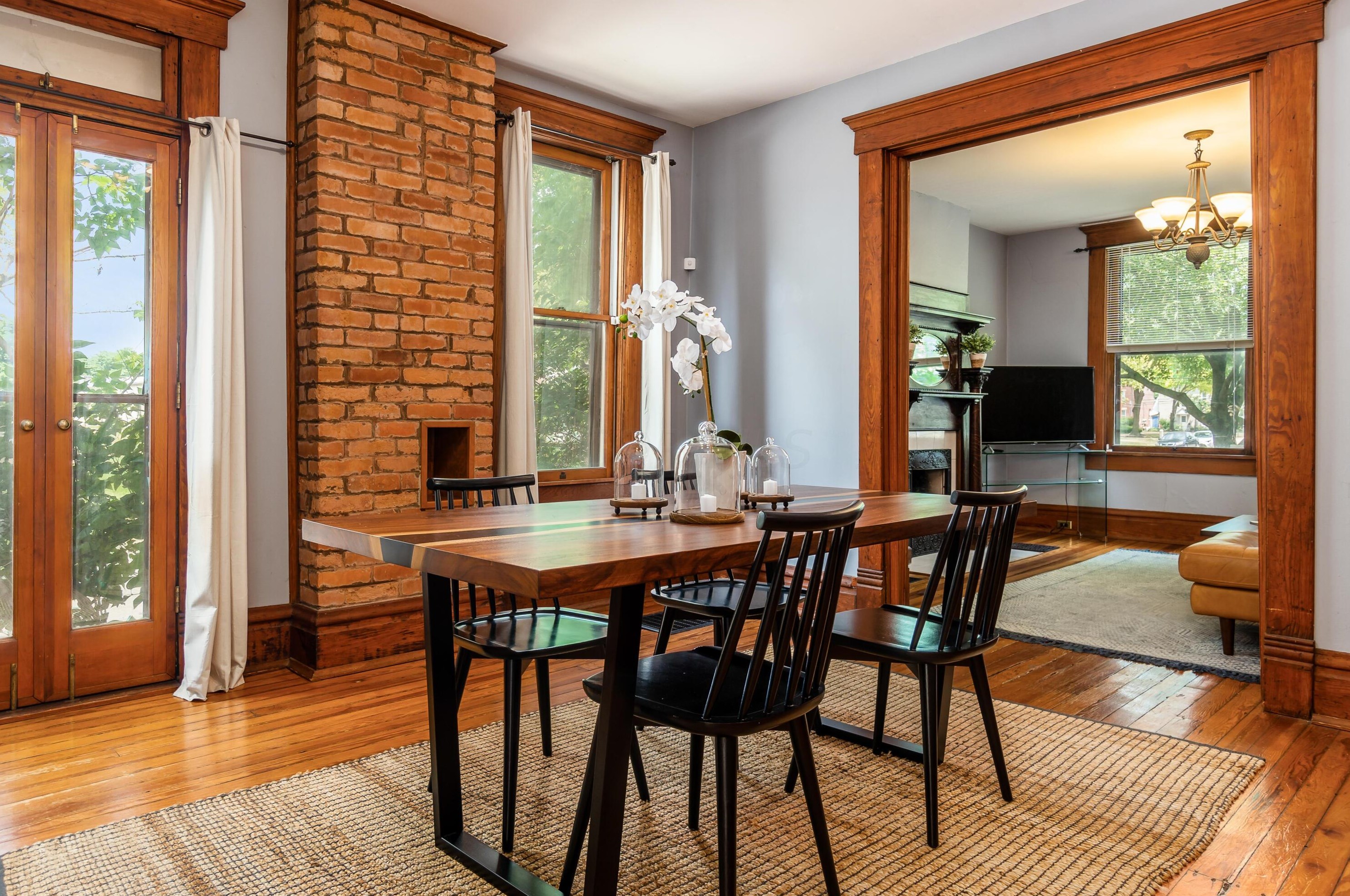 373 Wilber Ave, Columbus OH  43215-1313 exterior