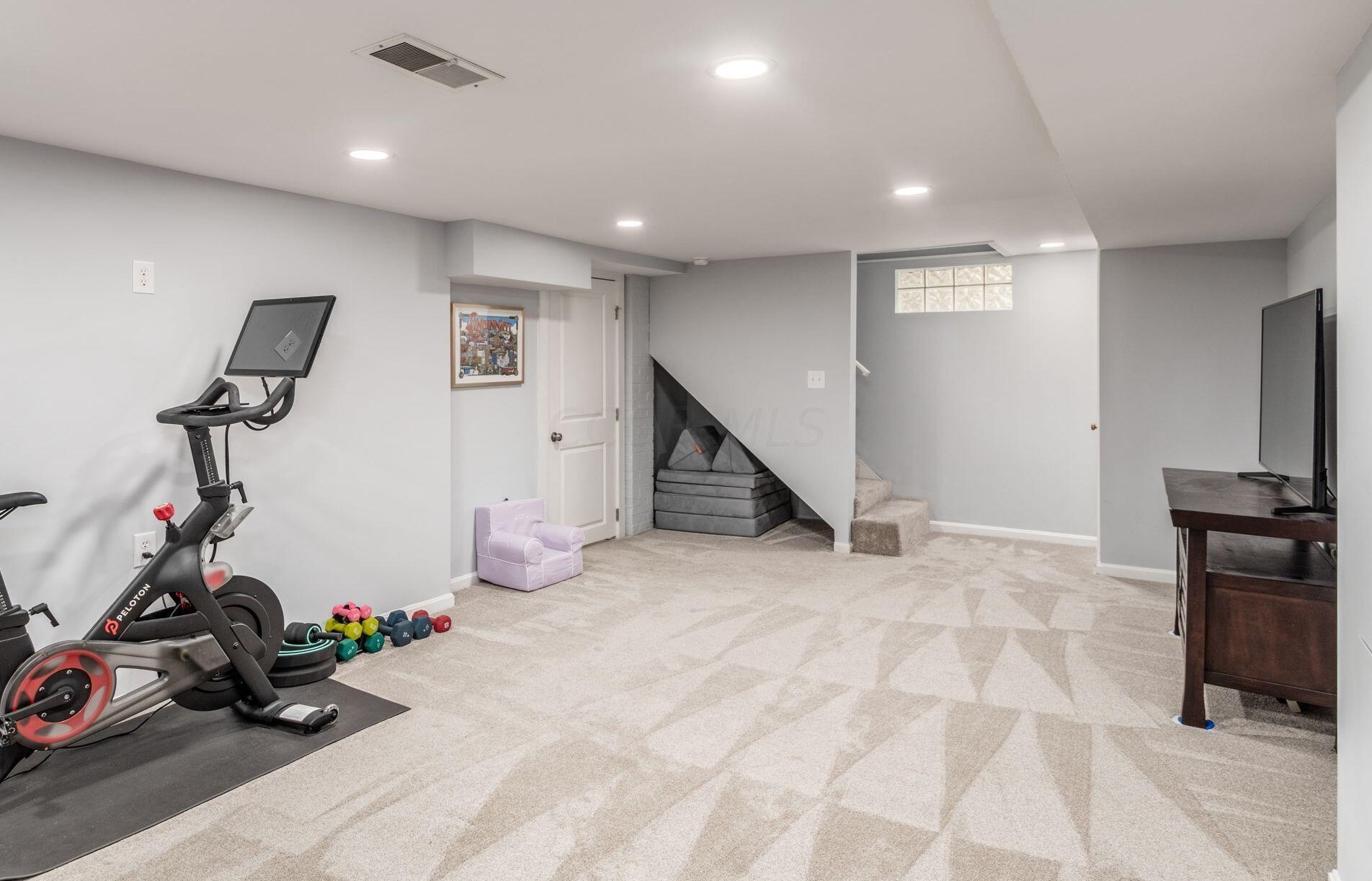 85 Remington Rd, Columbus OH  43209-1442 exterior