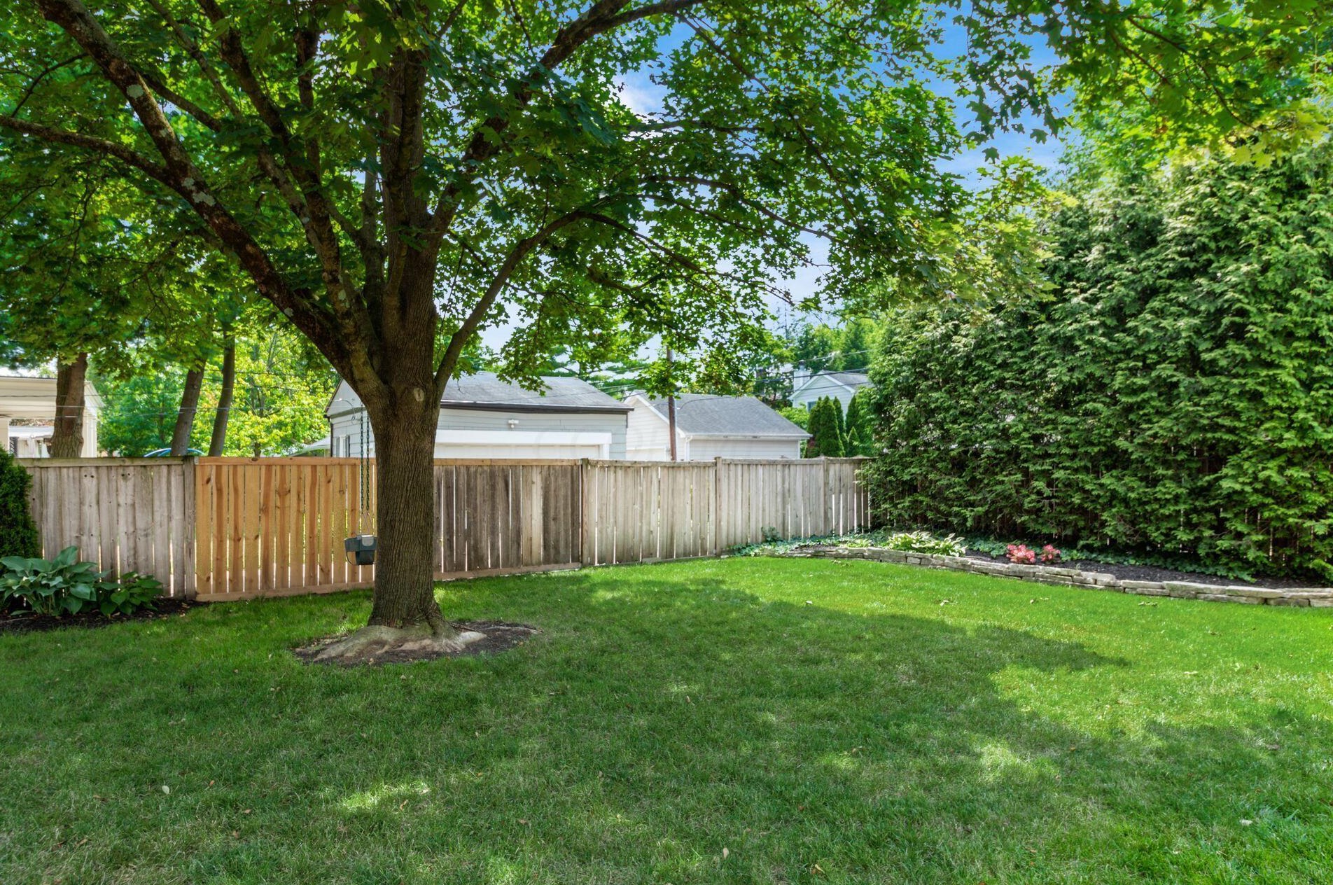 85 Remington Rd, Columbus OH  43209-1442 exterior