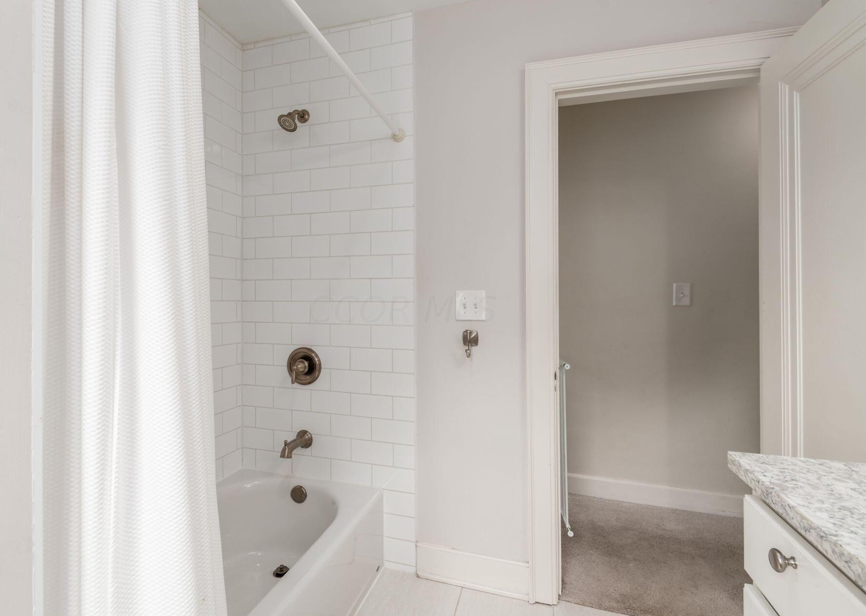 85 Remington Rd, Columbus OH  43209-1442 exterior