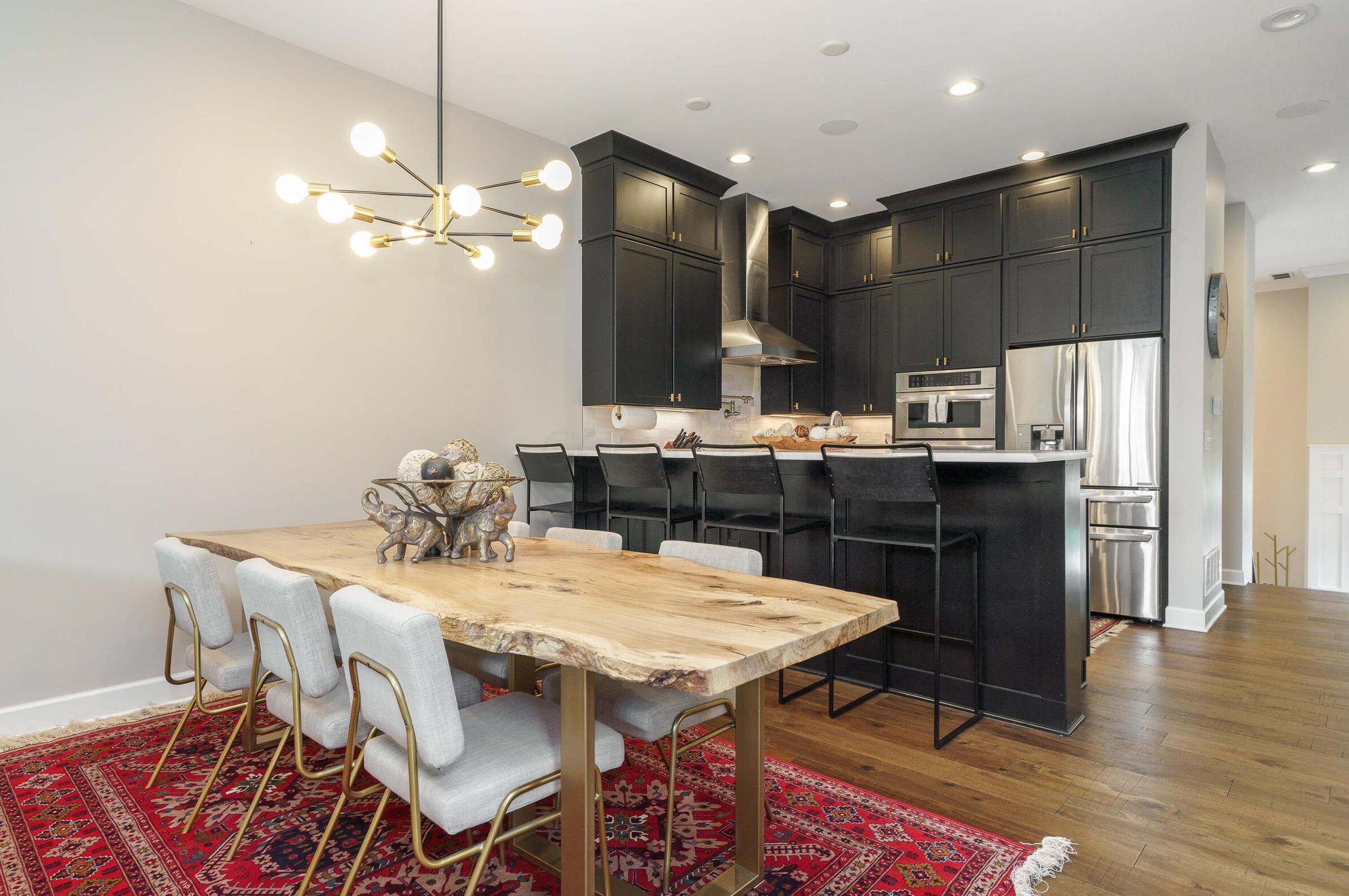 890 Front St, Columbus OH  43206-2521 exterior