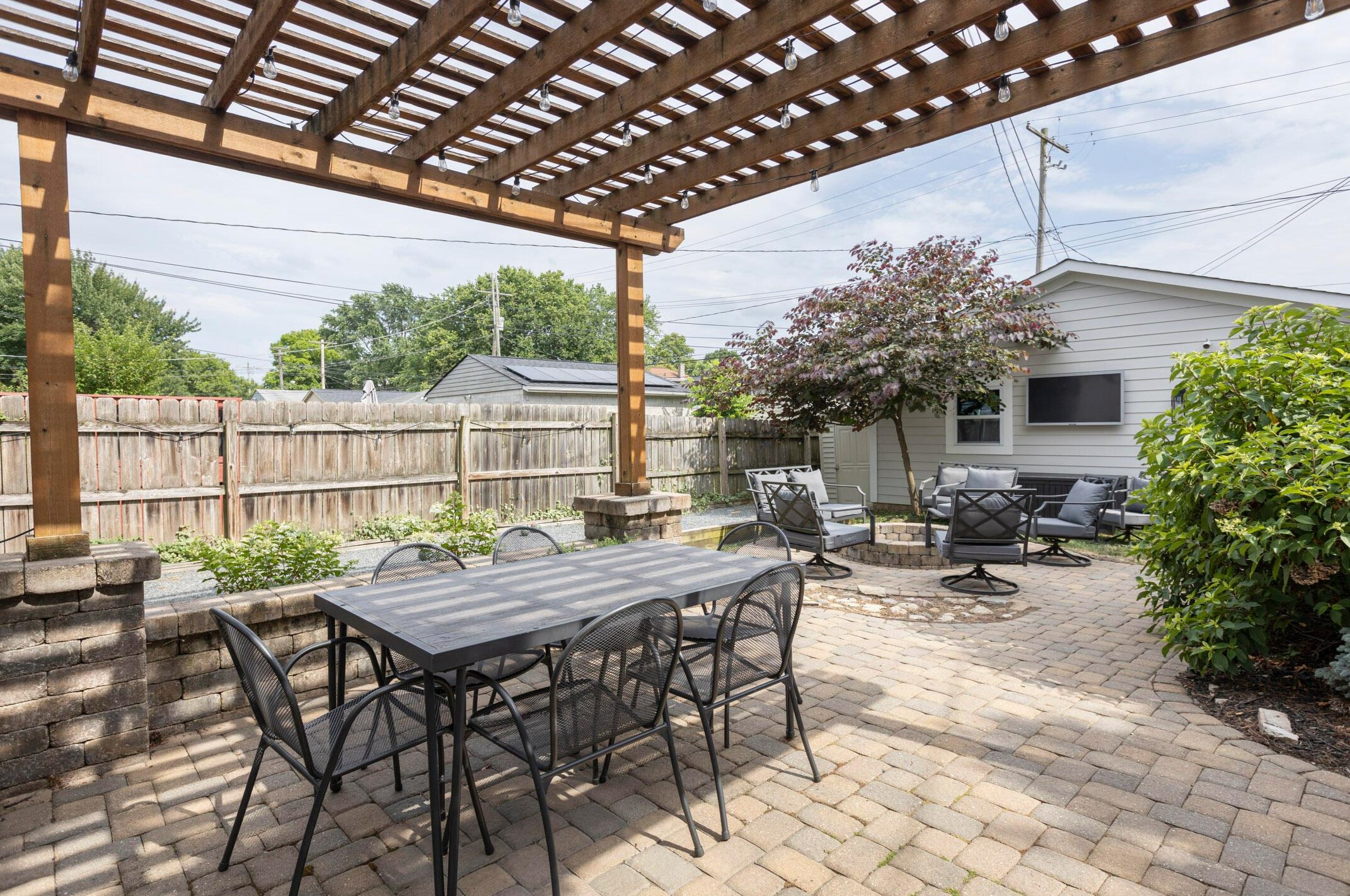 253 Gates St, Columbus OH 43206-3625 exterior