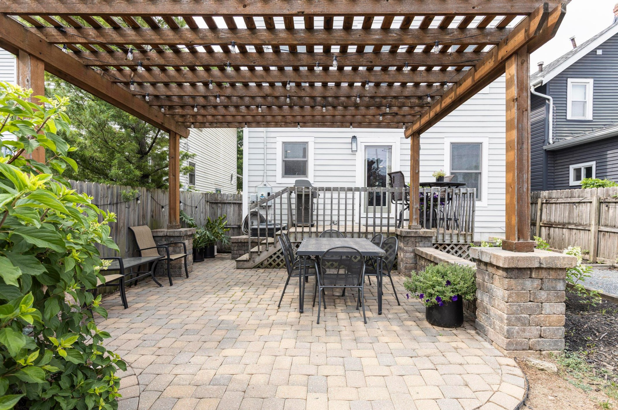 253 Gates St, Columbus OH 43206-3625 exterior