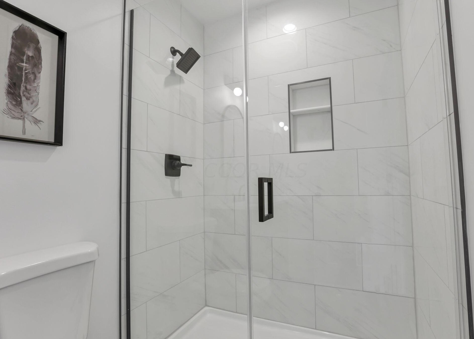 1660 Tremont Rd, Columbus OH  43212-1129 exterior