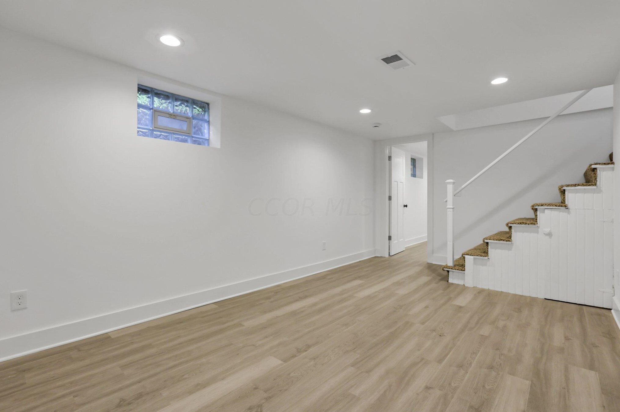 1660 Tremont Rd, Columbus OH  43212-1129 exterior