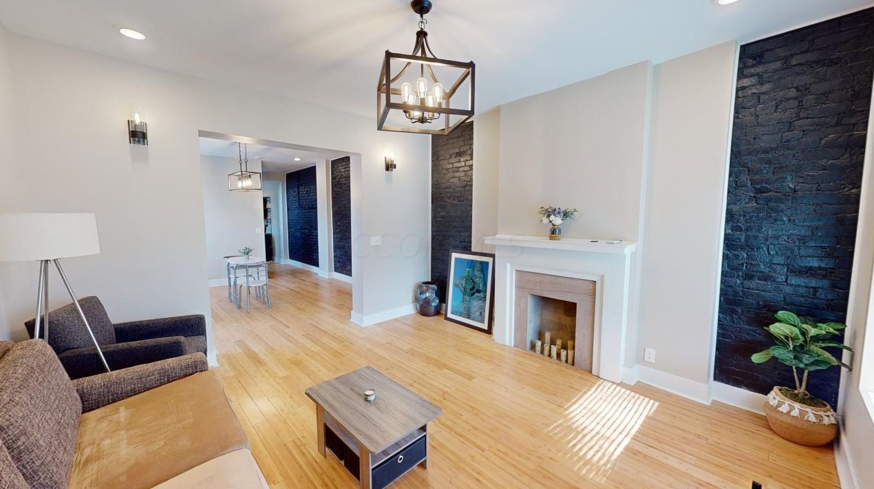 449 Wilson Ave, Columbus OH  43205-1957 exterior