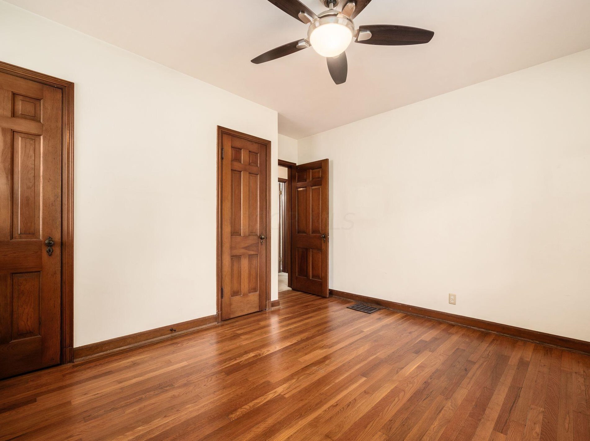 405 Richards Rd, Columbus OH 43214-3738 exterior