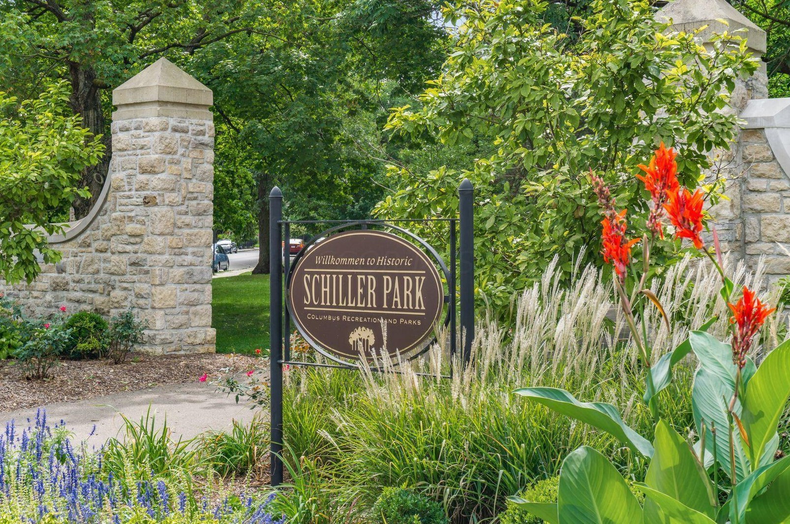 293 Reinhard Ave, Columbus OH  43206-2773 exterior