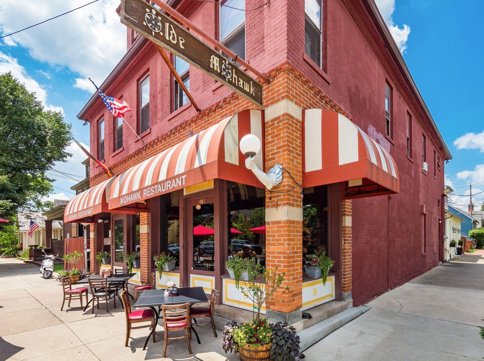 293 Reinhard Ave, Columbus OH  43206-2773 exterior