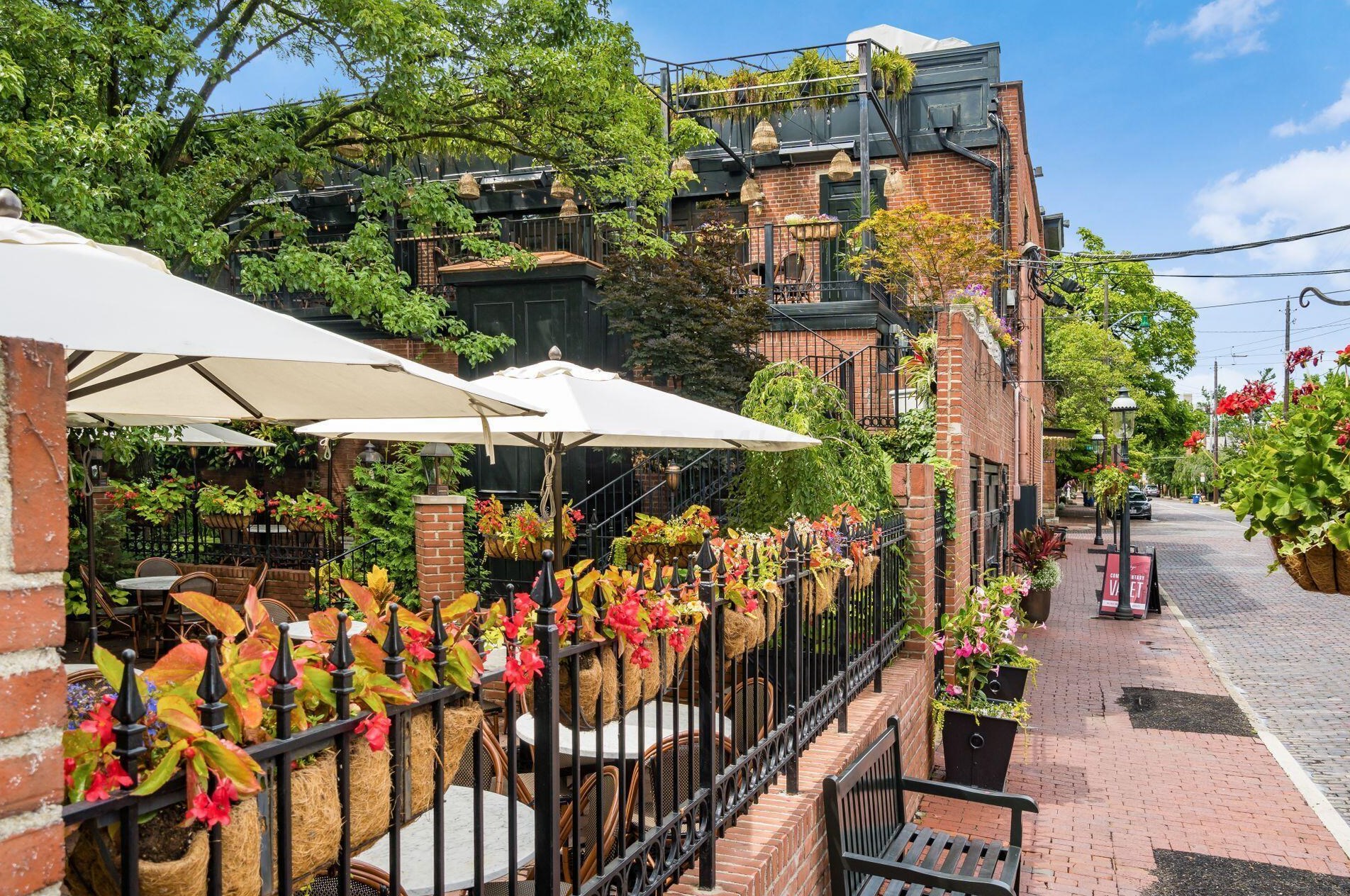 293 Reinhard Ave, Columbus OH  43206-2773 exterior