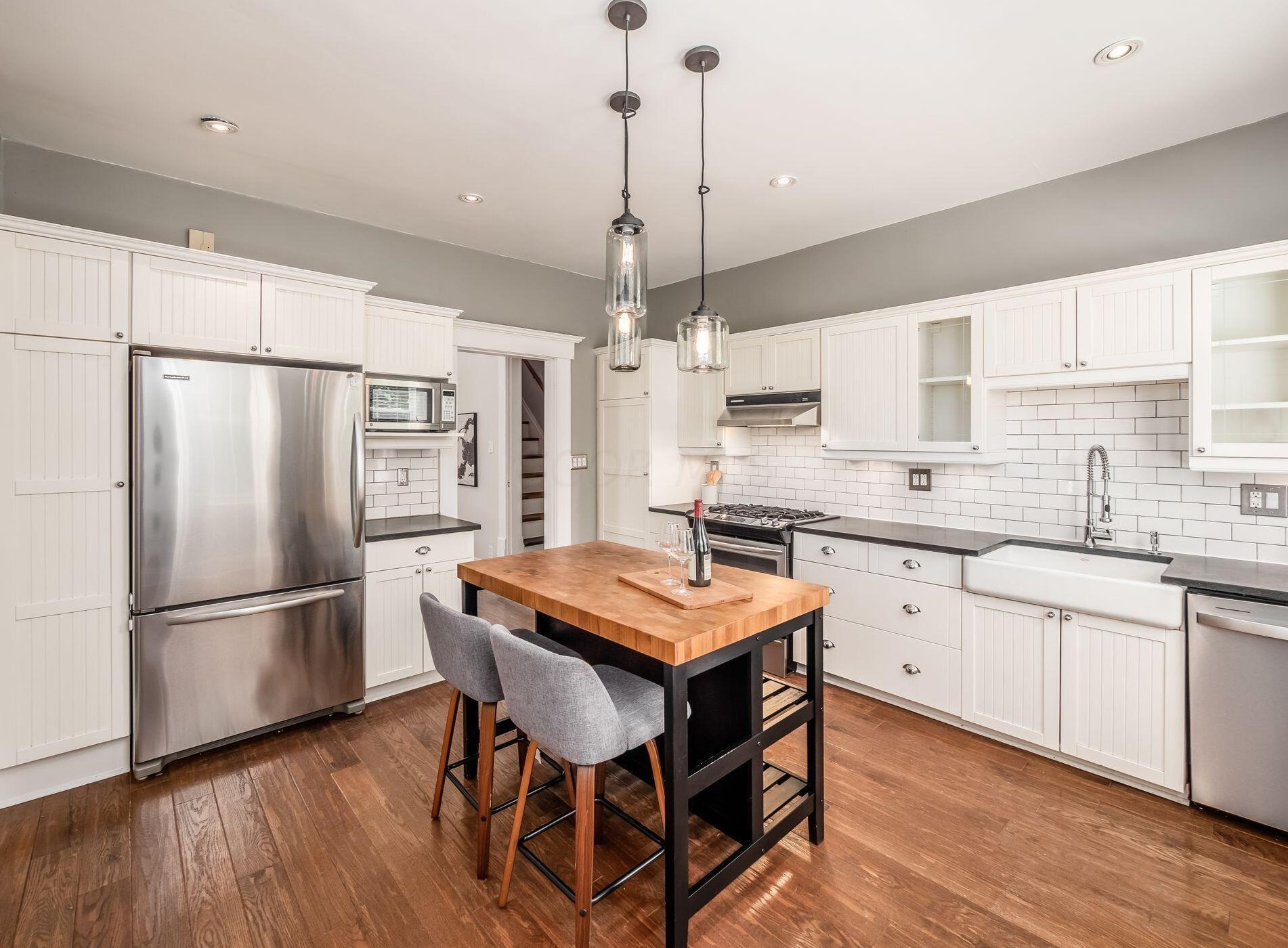 293 Reinhard Ave, Columbus OH  43206-2773 exterior