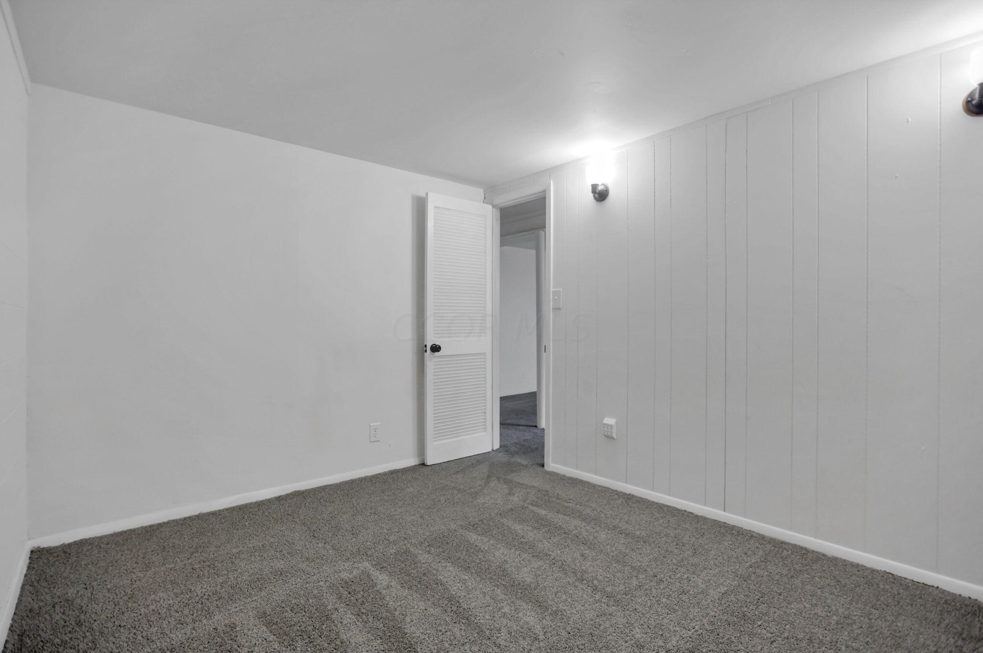 169 Lincolnshire Rd, Columbus OH 43230-2322 exterior