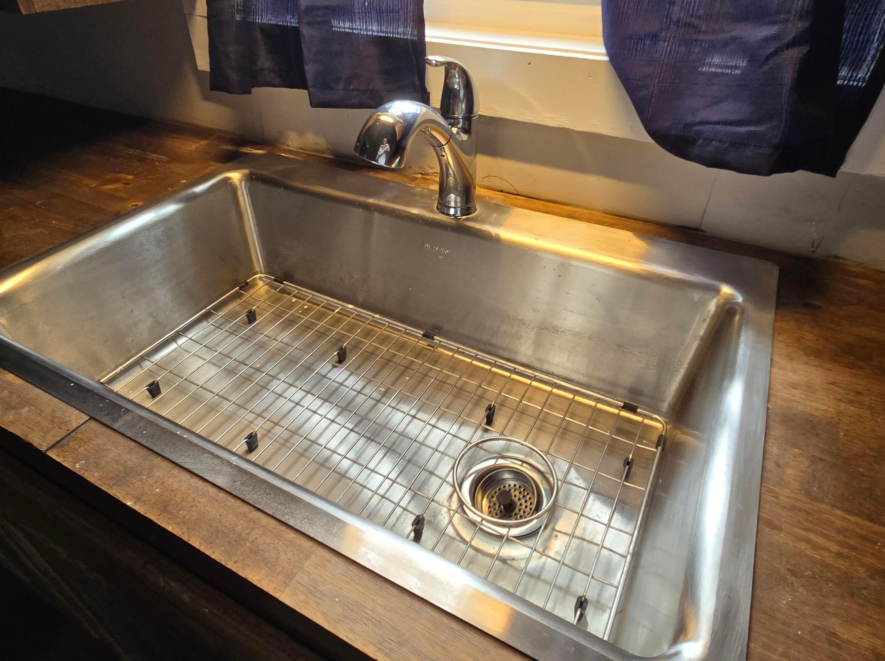 978 19 Ave, Columbus OH 43211-2458 exterior