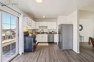 1915 Ventura Dr, Colorado Springs, CO 80910 - Photo 9