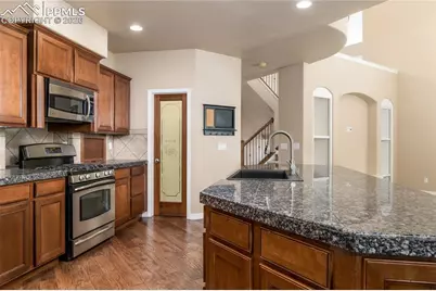 9539 Lizard Rock Trail, Colorado Springs, CO 80924 - Photo 5