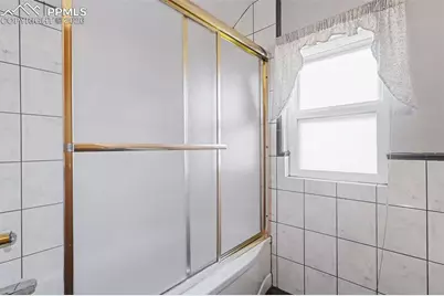 1426 E Cache La Poudre Street, Colorado Springs, CO 80909 - Photo 17