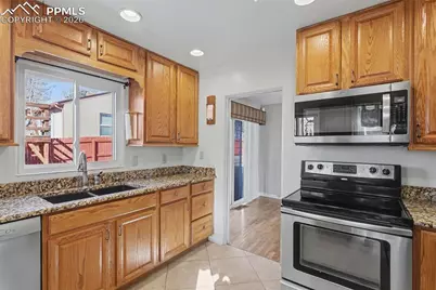 1426 E Cache La Poudre Street, Colorado Springs, CO 80909 - Photo 9