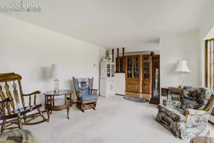 2249 Glenwood Cir, Colorado Springs, CO 80909 - Photo 5