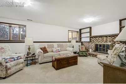 2249 Glenwood Circle, Colorado Springs, CO 80909 - Photo 15