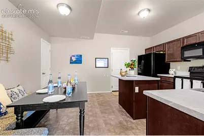 1828 Final View Alley, Colorado Springs, CO 80910 - Photo 7