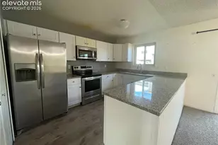 3919 Smoke Tree Dr, Colorado Springs, CO 80920 - Photo 7