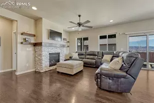 3203 Red Cavern Rd, Colorado Springs, CO 80908 - Photo 31