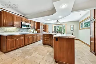 160 Clubridge Pl, Colorado Springs, CO 80906 - Photo 9