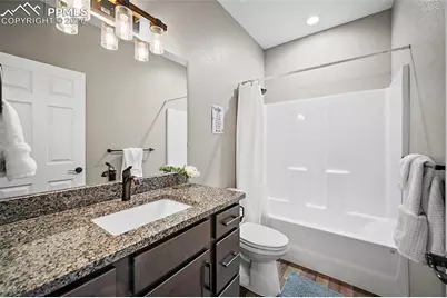 469 E Gentry Drive, Pueblo, CO 81007 - Photo 23