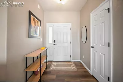 469 E Gentry Drive, Pueblo, CO 81007 - Photo 7