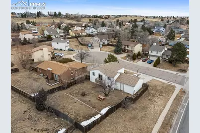 3750 Trail Rock Place, Colorado Springs, CO 80906 - Photo 9
