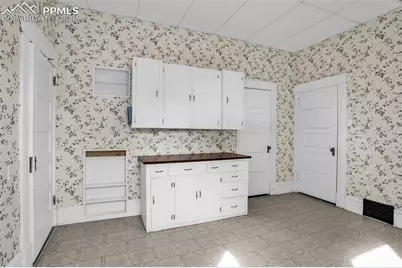 612 Lake Avenue, Pueblo, CO 81004 - Photo 17