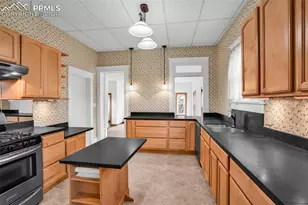 612 Lake Ave, Pueblo, CO 81004 - Photo 9