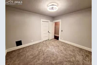 18 S 13th Street, Colorado Springs, CO 80904 - Photo 17