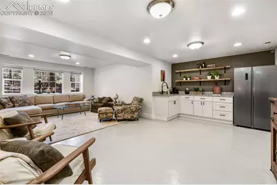 6020 Castlewood Lane, Colorado Springs, CO 80918 - Photo 25