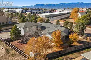 2535 Canada Dr, Colorado Springs, CO 80922 - Photo 9