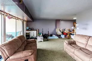 411 Lakewood Circle, Colorado Springs, CO 80910 - Photo 5