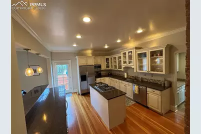 21 E Caramillo Street, Colorado Springs, CO 80907 - Photo 7