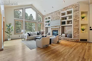 20320 Lockridge Dr, Colorado Springs, CO 80908 - Photo 3