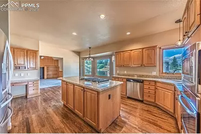 2540 Brogans Bluff Drive, Colorado Springs, CO 80919 - Photo 19