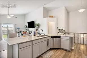 10729 Horton Dr, Colorado Springs, CO 80925 - Photo 17