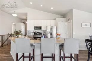 10729 Horton Dr, Colorado Springs, CO 80925 - Photo 15