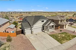 7681 Bonterra Ln, Colorado Springs, CO 80925 - Photo 5