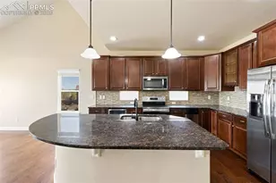 7681 Bonterra Ln, Colorado Springs, CO 80925 - Photo 17